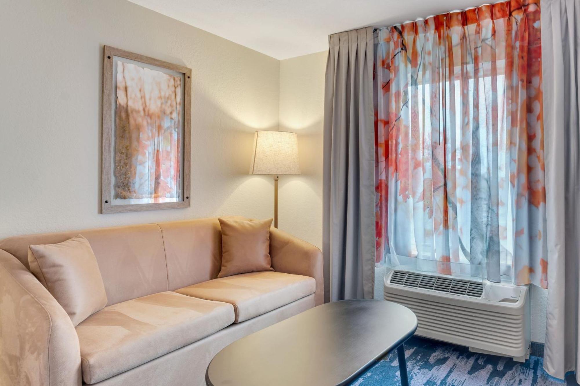 Fairfield Inn & Suites Fredericksburg Esterno foto
