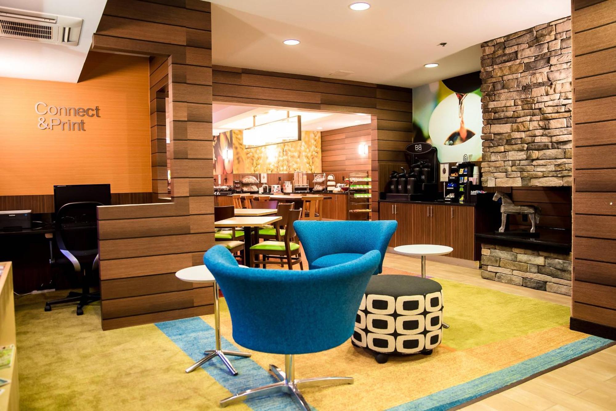 Fairfield Inn & Suites Fredericksburg Esterno foto