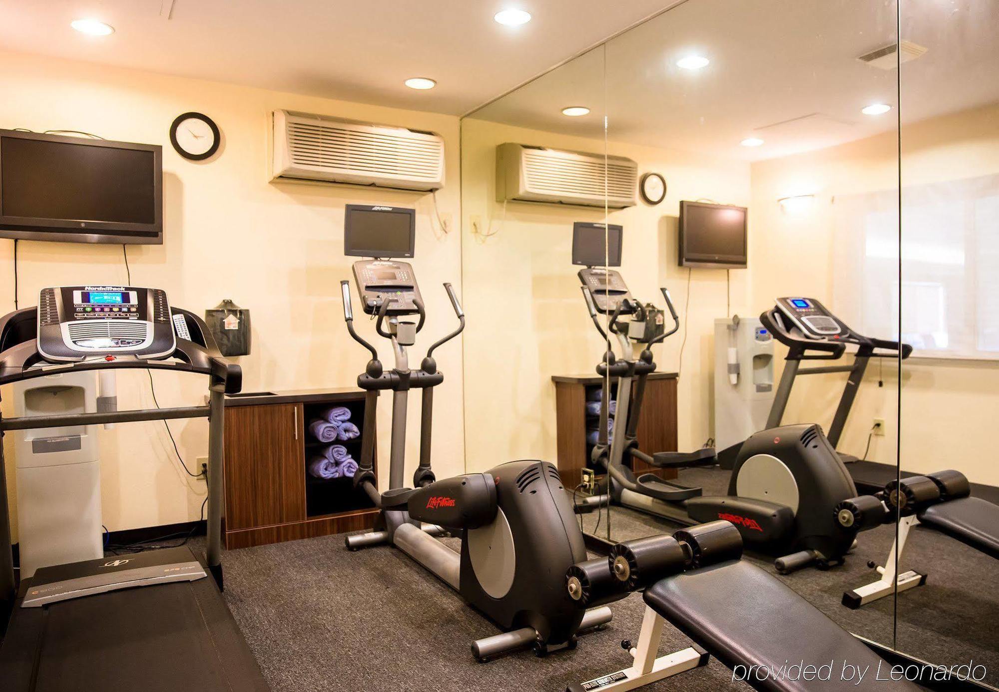 Fairfield Inn & Suites Fredericksburg Esterno foto
